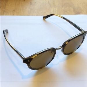 Oliver’s people sunglasses